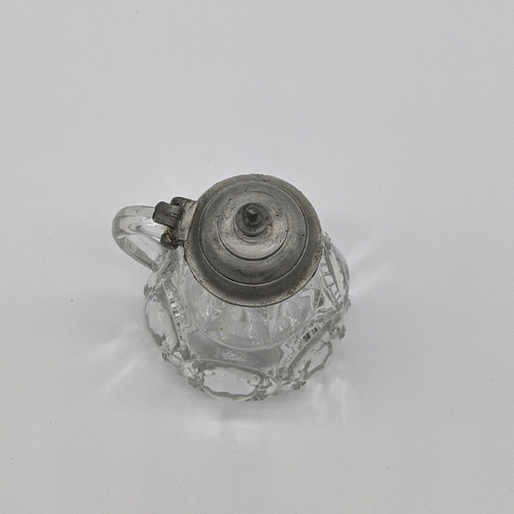 Antique Victorian syrup pitcher glass - Picture 2 of 7